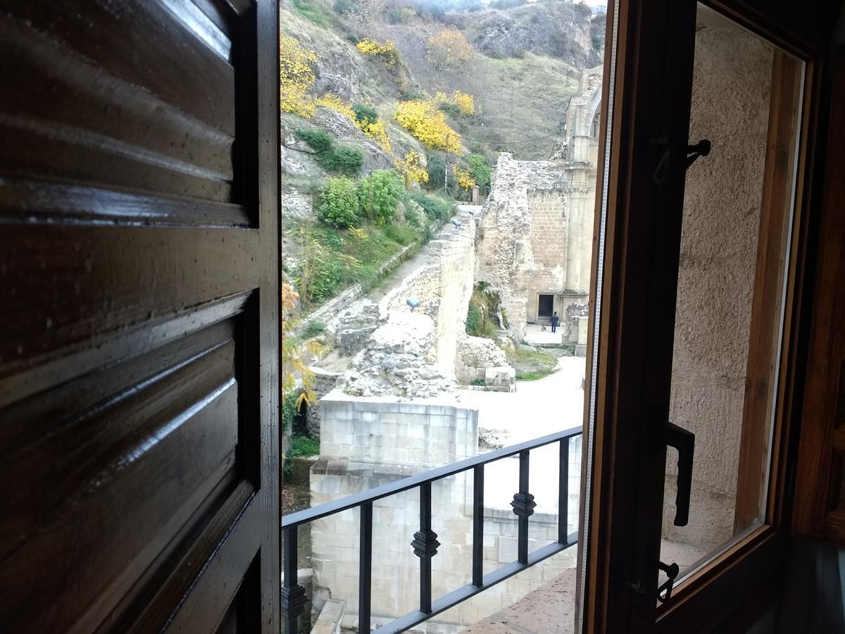 Apartamentos Asador De La Plaza Vieja Cazorla Exterior foto